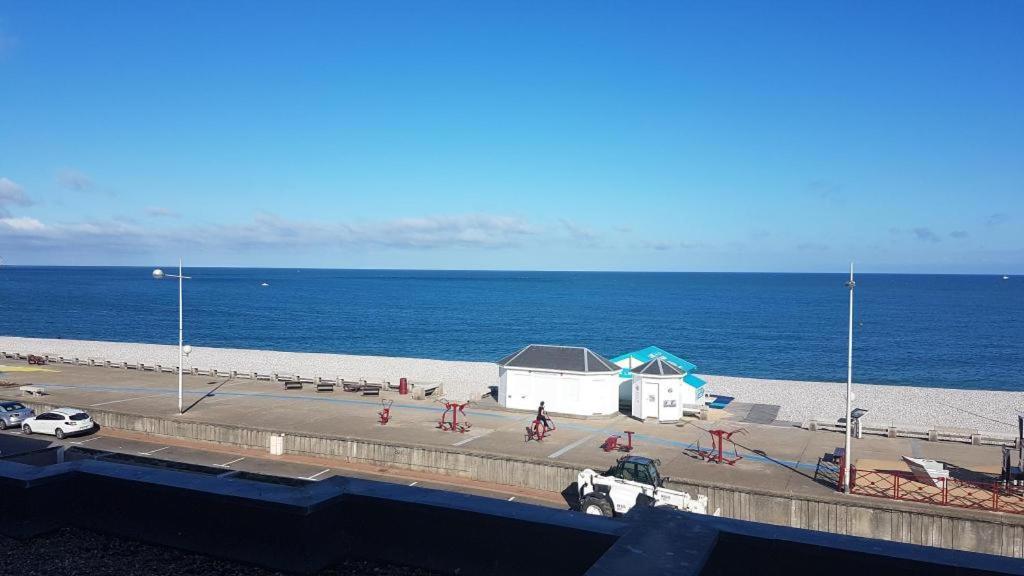 Idéal famille et couple , vue mer residence calme Fécamp Exterior foto